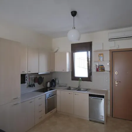 Kamelia Apartament Nikiti (Sithonia)